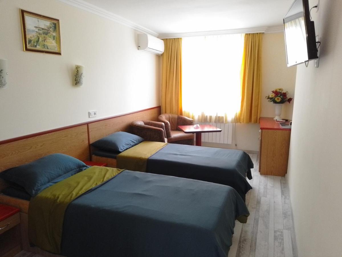 Hotel Санта Марина Warna Zewnętrze zdjęcie